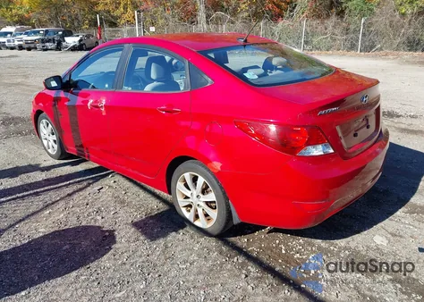 2013 Hyundai Accent Gls z USA, uszkodzony, nr VIN KMHCU4AEXDU279373